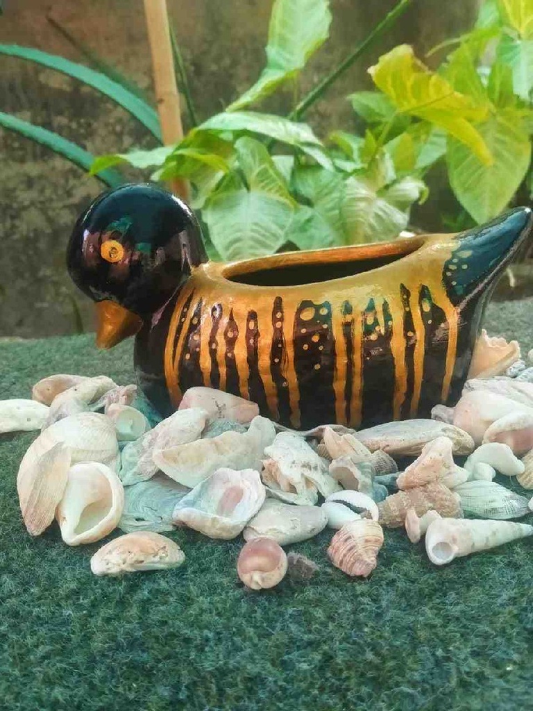 hand painted clay ducks  IMG # 1