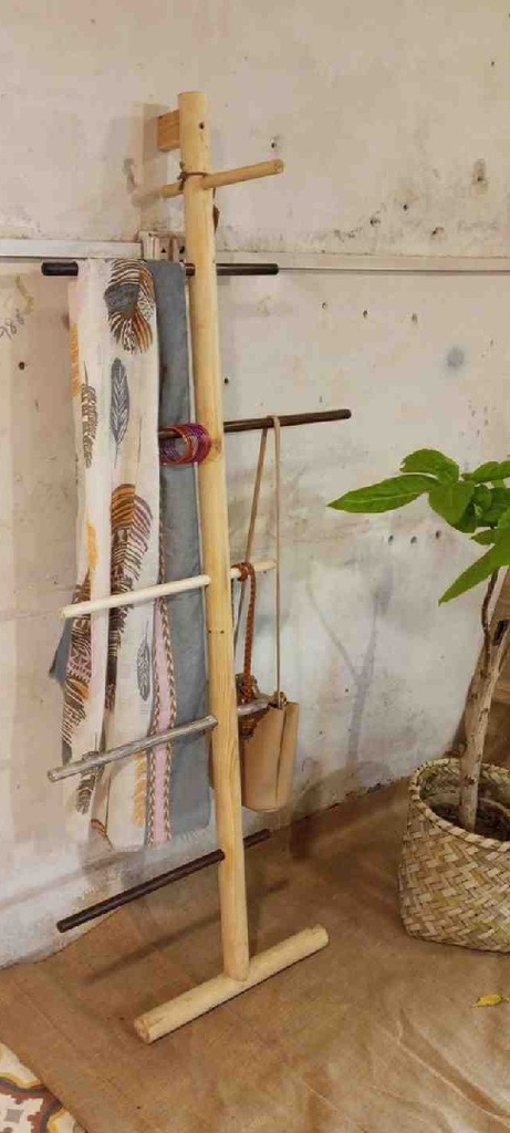 Stick Ladder  - Duplicate IMG # 1