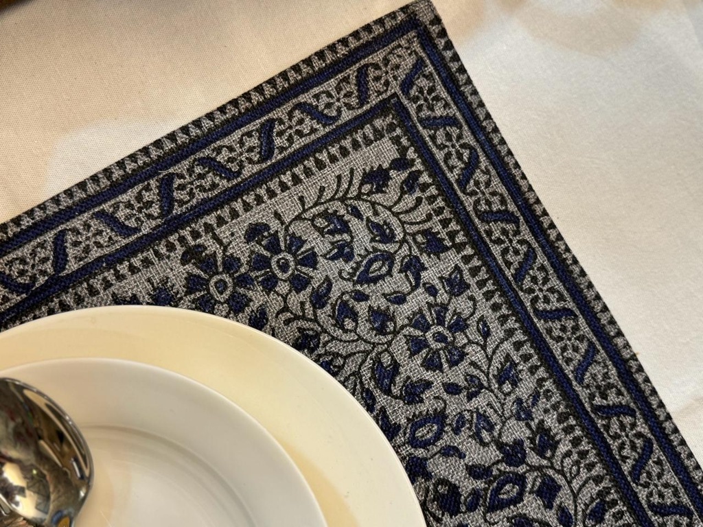 Block-printed Table Mats with Napkins - Set of 6