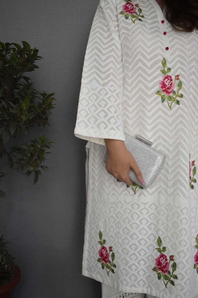 Rilli Work Kurta with Cross-Stitch Embroidery IMG # 1