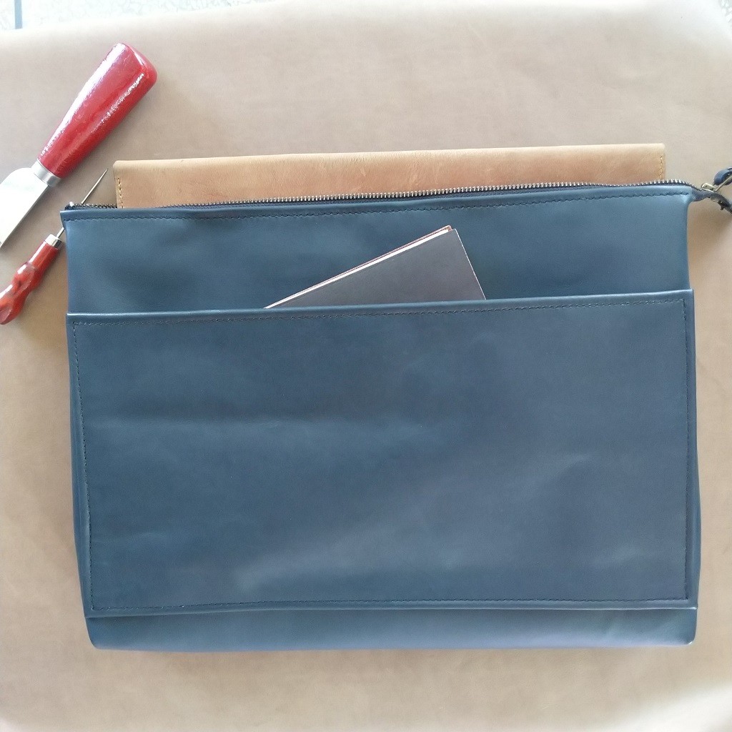 Full Grain Leather Laptop Folio IMG # 1