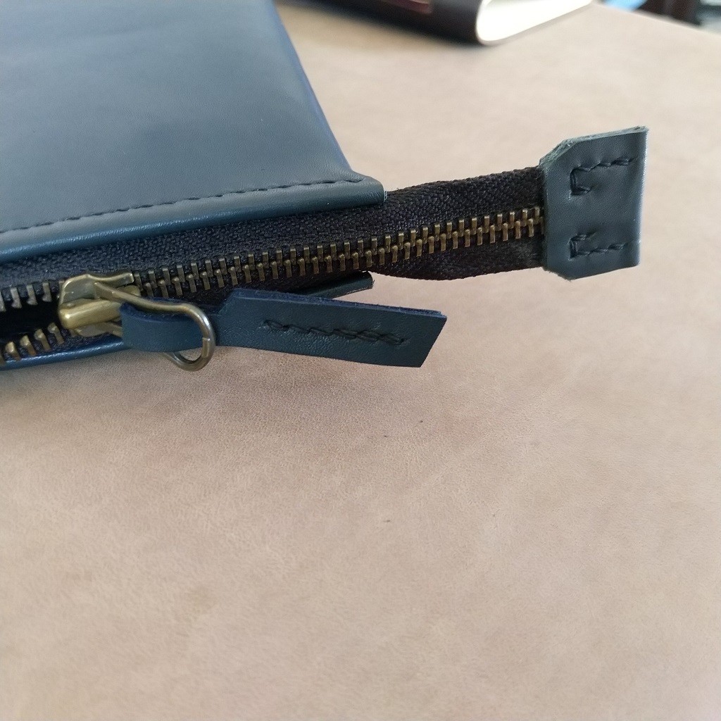 Full Grain Leather Laptop Folio IMG # 1