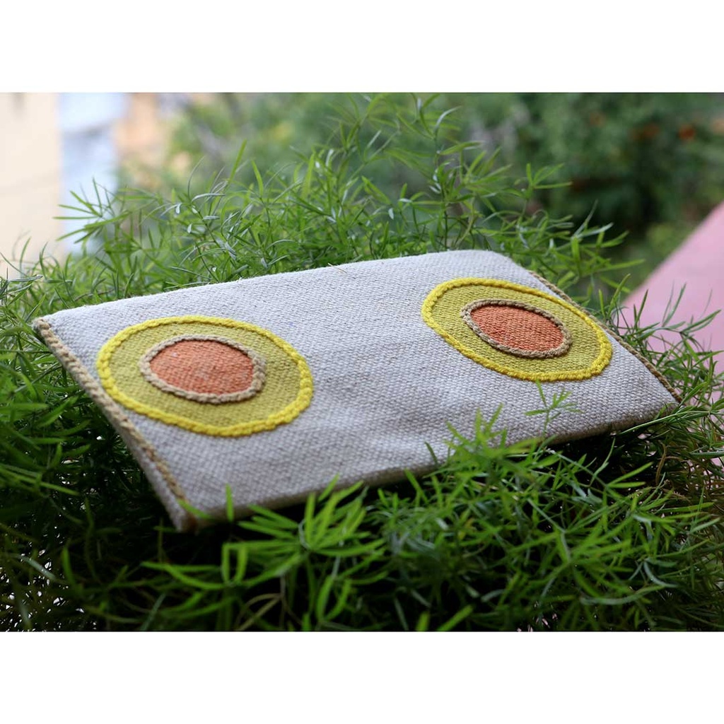 Embroidered Hand Clutch
