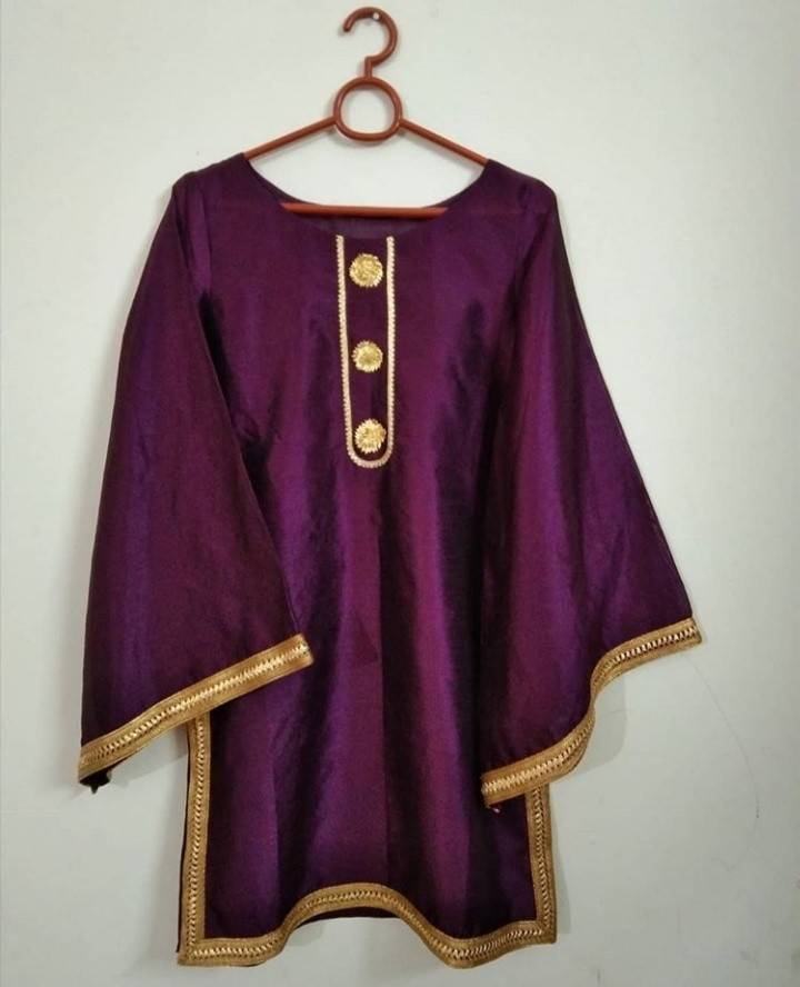 Traditional dress IMG # 3