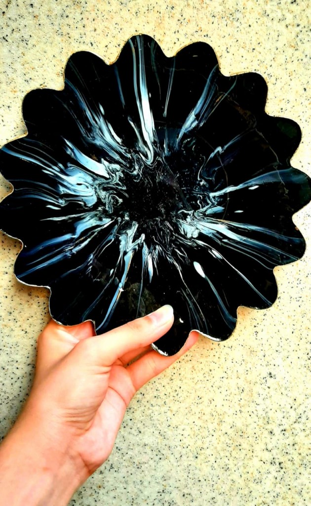Resin vanity tray IMG # 1