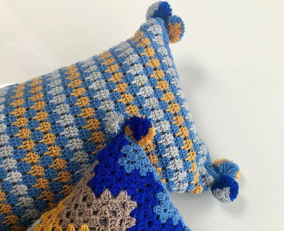 cushions IMG # 1