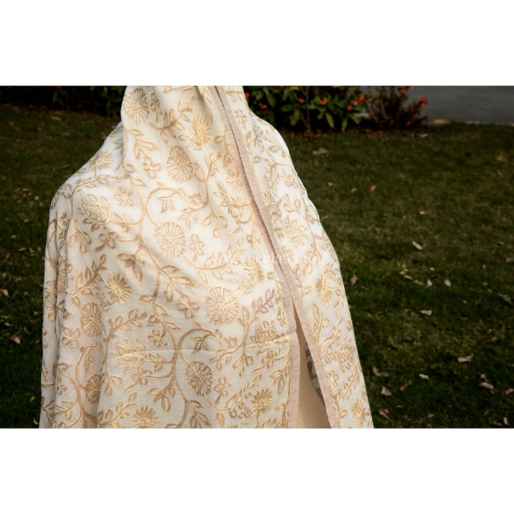 Hand Weaved Pure Kashmiri Kani Shawl