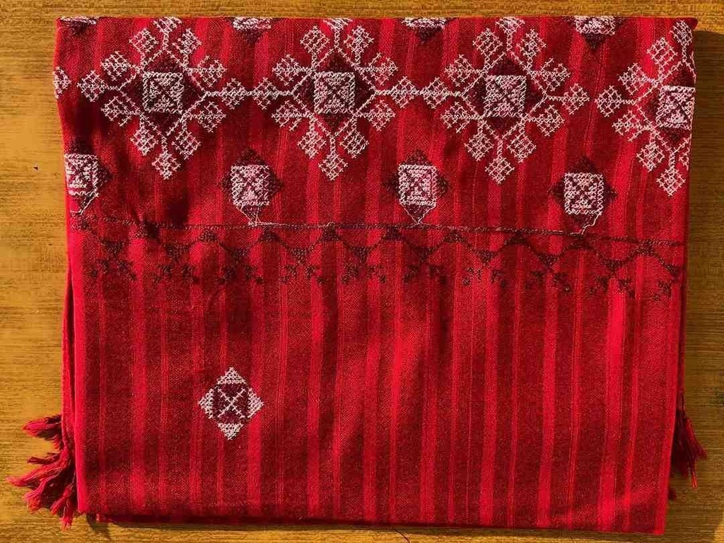 Wool+silk mix shawls IMG # 1