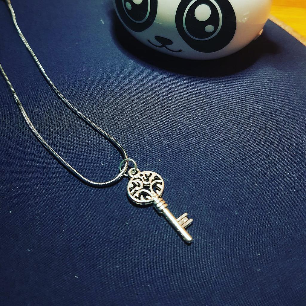 Trendy pendant