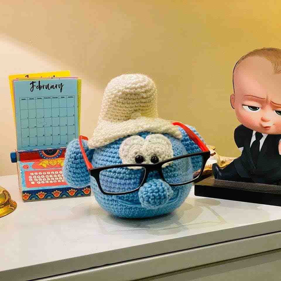 Smurf Eye Glasses Holder