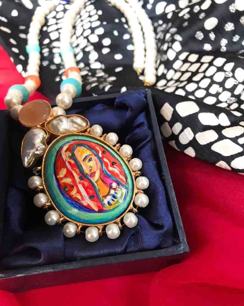 Mahrani Pendent 