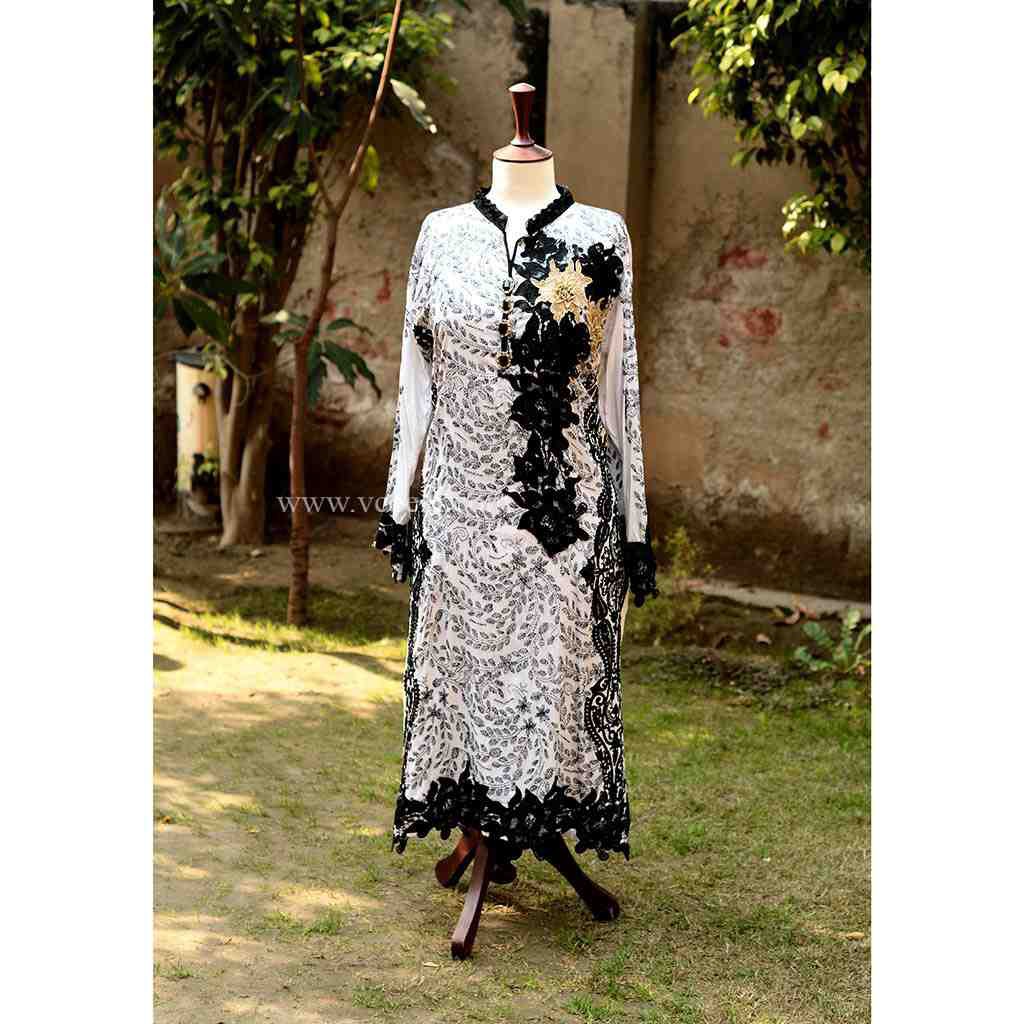 Hand Embroidered Shirt with Trouser Katha Work
