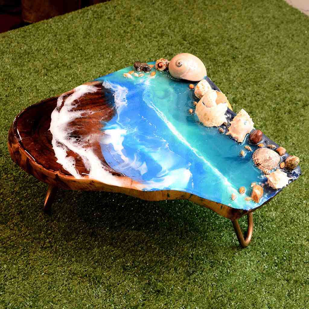Serving Resin Platter  with Stand