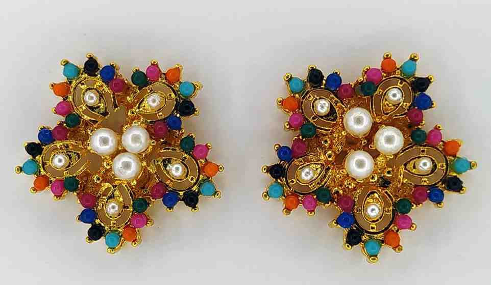 Nauratan Studs