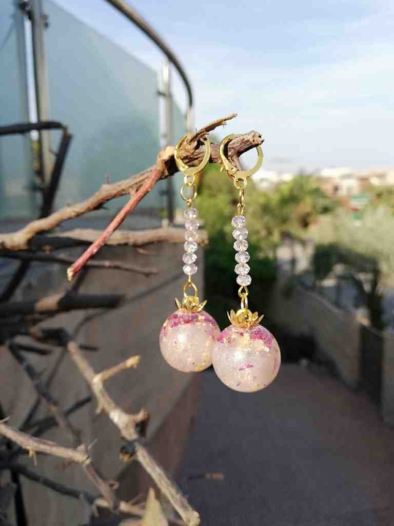 Pinkish white Round Dangles 