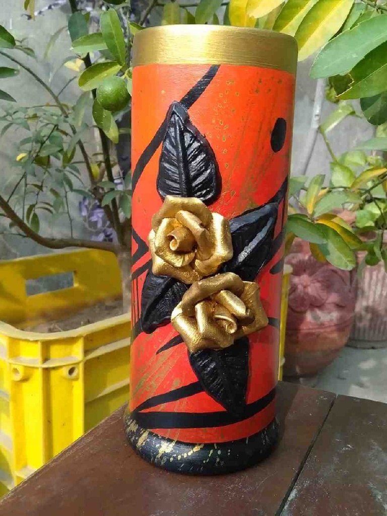 Clay Vase for Table