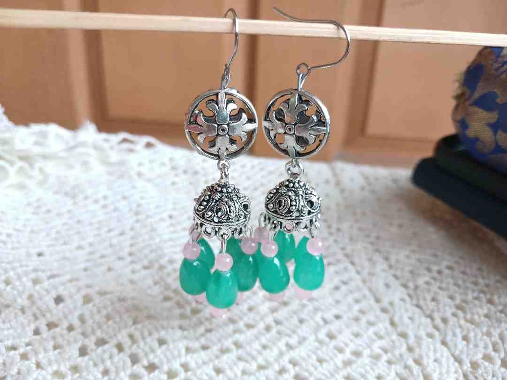 Traditional earrings 