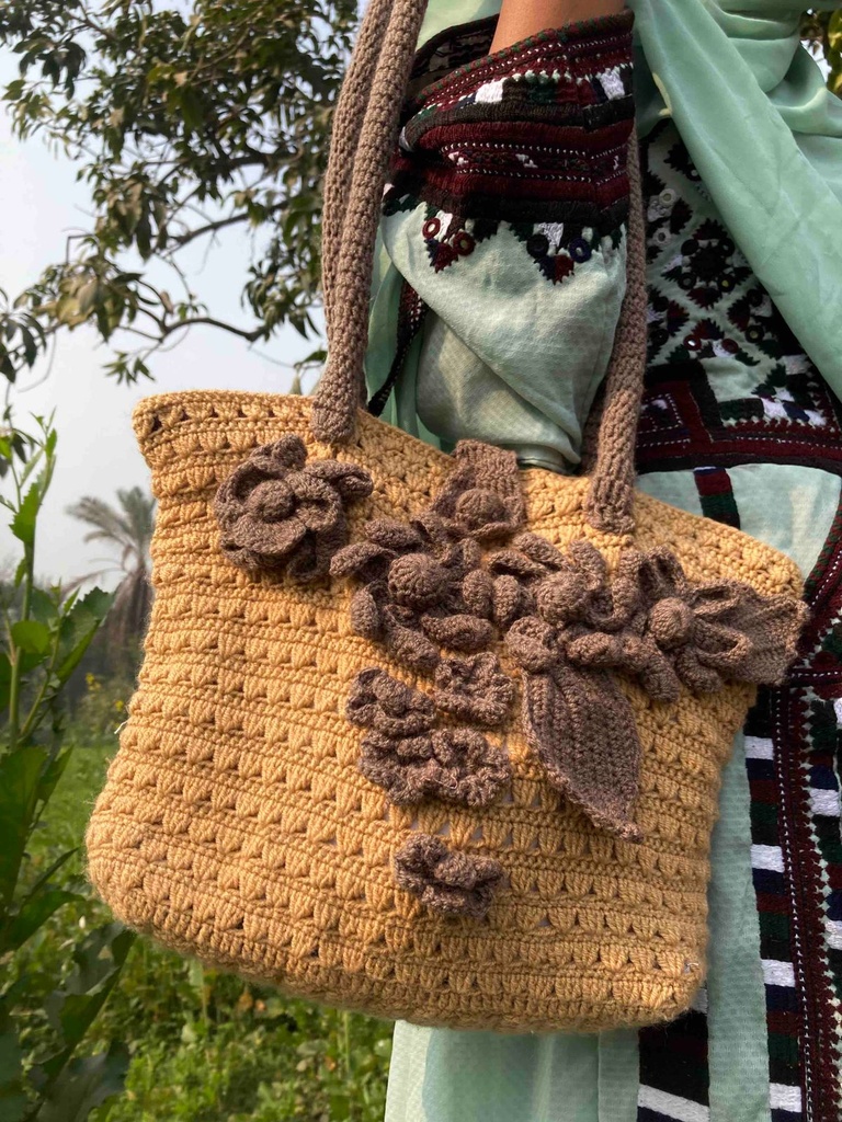 Hand-Woven Purse