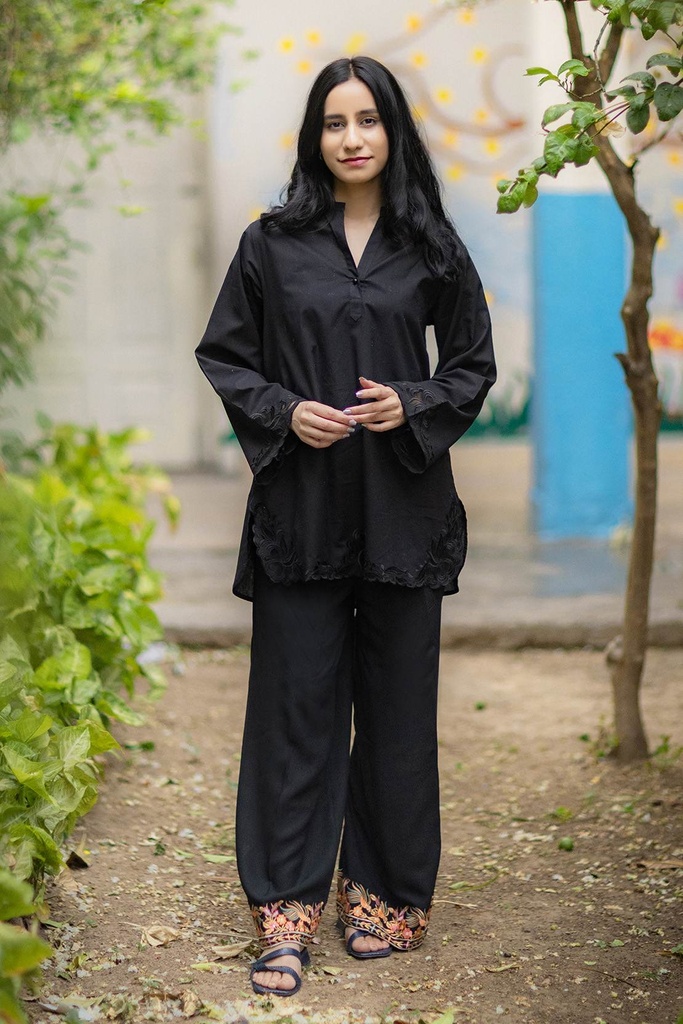 Black Cutwork kurta