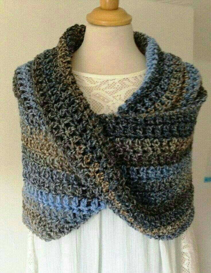 Mobias Shawl