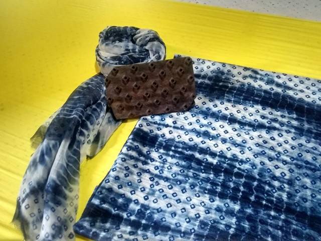 Block Printed and Tie&Dye Unstitched Suit