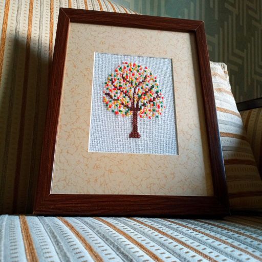 [PK3212-HM-WLH-010209] The tree