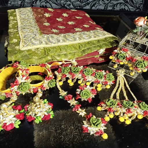 [PK3342-JW-GEN-010738] Handmade jewellery set