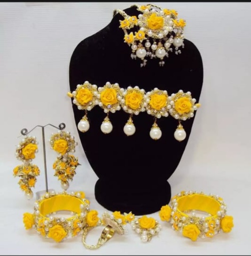 [PK3342-JW-GEN-010745] Handmade Gota set with dough flowers