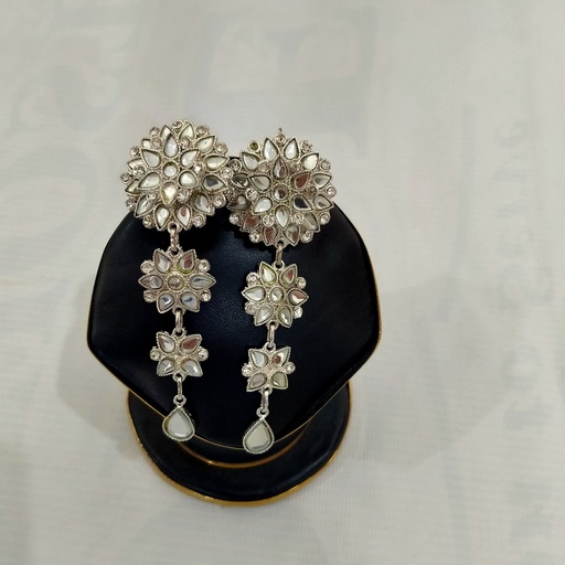 [PK3358-JW-EAR-010902] Kundan Jhumaka Handmade