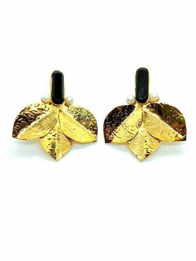 [PK2838-JW-EAR-011925] Black Leaflets