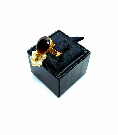 [PK2838-JW-GEN-011962] Studded Pearl Ring (Black)