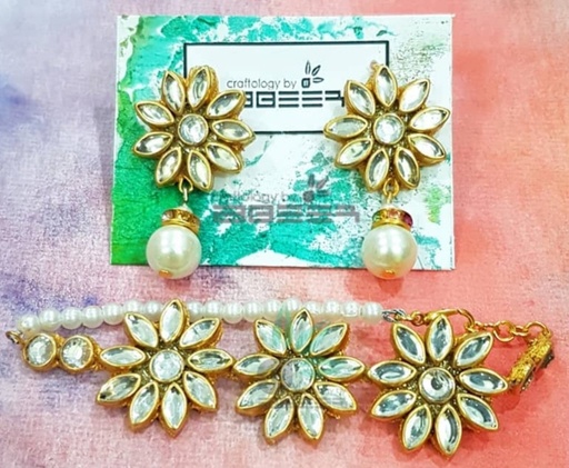 [PK3312-JW-EAR-012209] Pearl Earrings and Bracelet