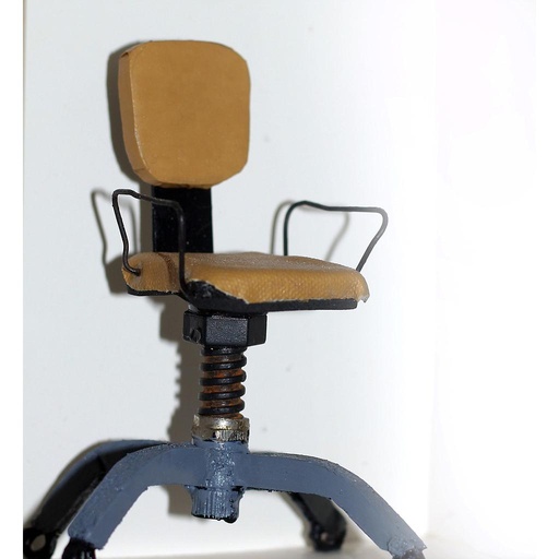 [PK3265-MR-GEN-012341] Office chair