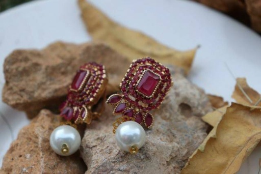 [PK2838-JW-EAR-012805] Afreen (Sand stone)