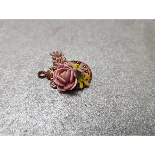 [PK4209-GN-GEN-012964] Handmade Floral Pendant hpf3