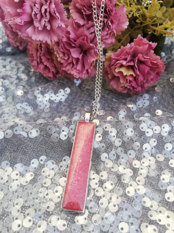 Red Glittered Long Pendant