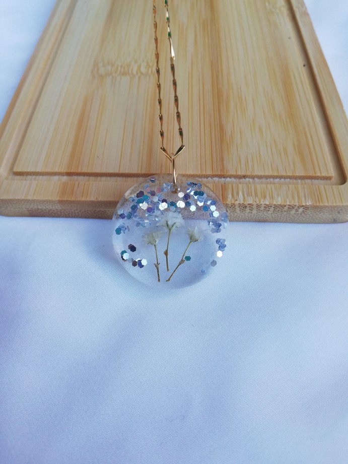 Real Flower Baby's Breath Pendant
