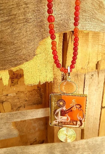 [PK2601-JW-NCK-014129] Orange calligraphies