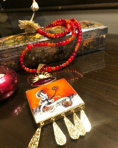 [PK2601-JW-NCK-014498] Rust calligraphy