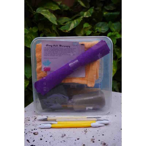 [PK0441-CF-CLY-015586] Clay Kit