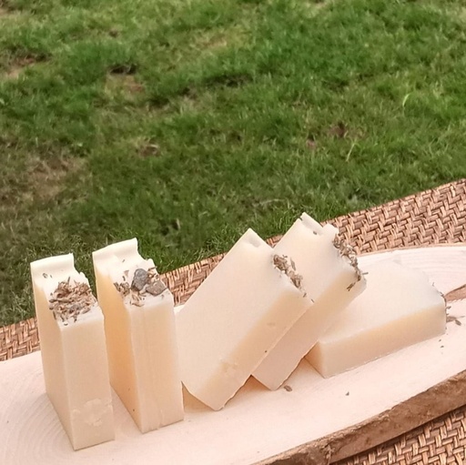 [PK5975-HL-OHB-016968] Natural Handmade Coconut & Lavender Body Soap