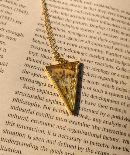 Aurum Pendant