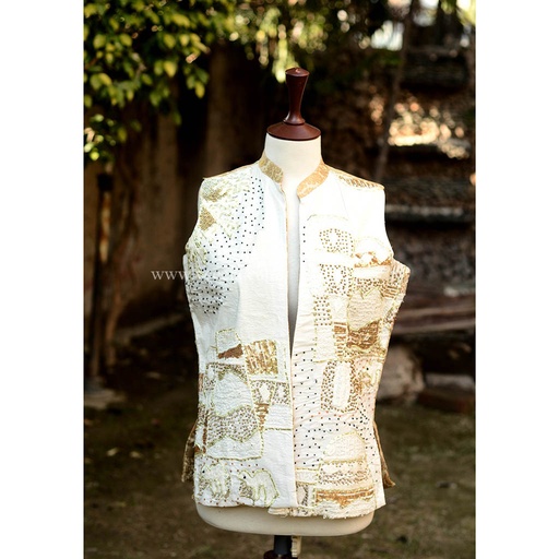 [PK6405-CW-JAC-019151] Embroidered Waistcoat Medium Length