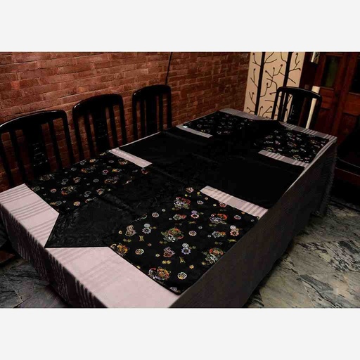 [PK6769-HM-KIT-019540] Table Runner