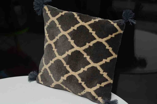 [PK7667-HM-CUS-023680] Carpet Cushions