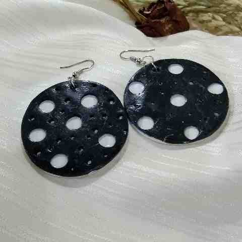 [PK8199-JW-EAR-028002] Polka Dots