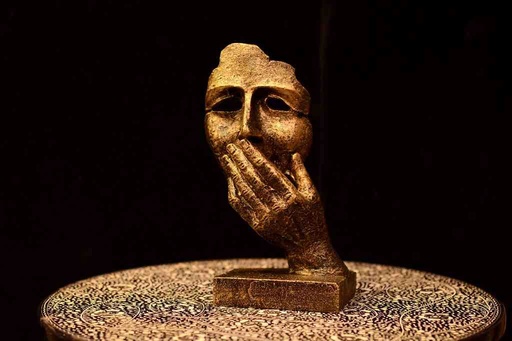 [PK0094-AR-SCU-028056] Duchess Face Gesture Sculpture