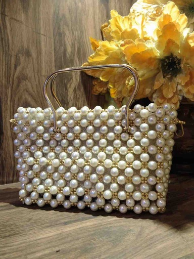 [PK8595-BG-HAN-028972] Pearl Purse 