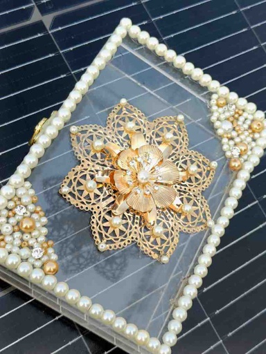 [PK8595-BG-HAN-028997] Pearl Clutch 
