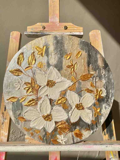 [PK8392-HM-WLH-029135] Silver and Golden Hues Floral Art 